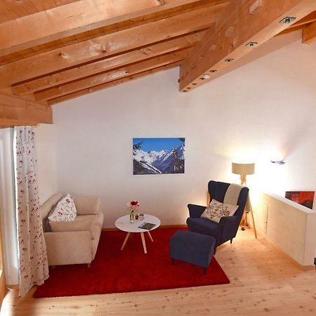 Monami Apartments Klosters, Bim Sportplatz ภายนอก รูปภาพ