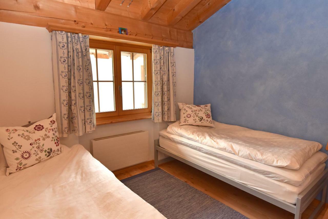 Monami Apartments Klosters, Bim Sportplatz ภายนอก รูปภาพ